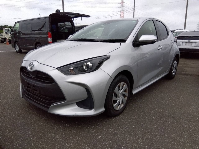 TOYOTA YARIS 2021