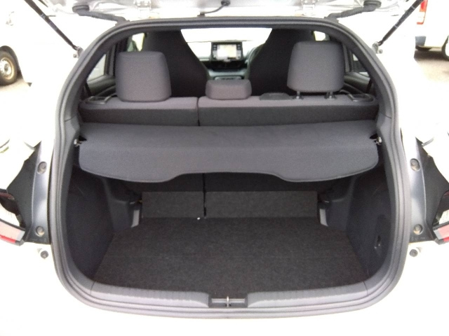 TOYOTA YARIS 2021