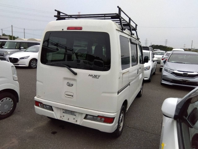 DAIHATSU HIJET VAN 2020