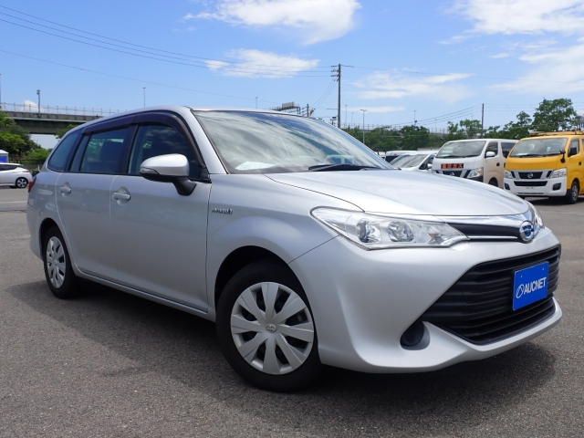 TOYOTA COROLLA FIELDER 2016