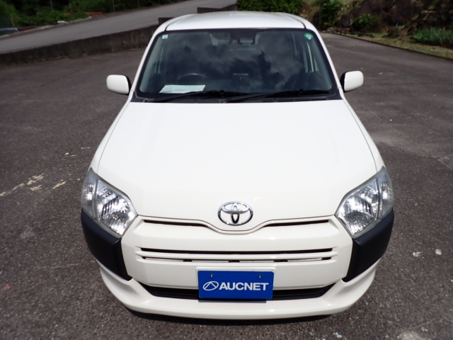 TOYOTA PROBOX 2018