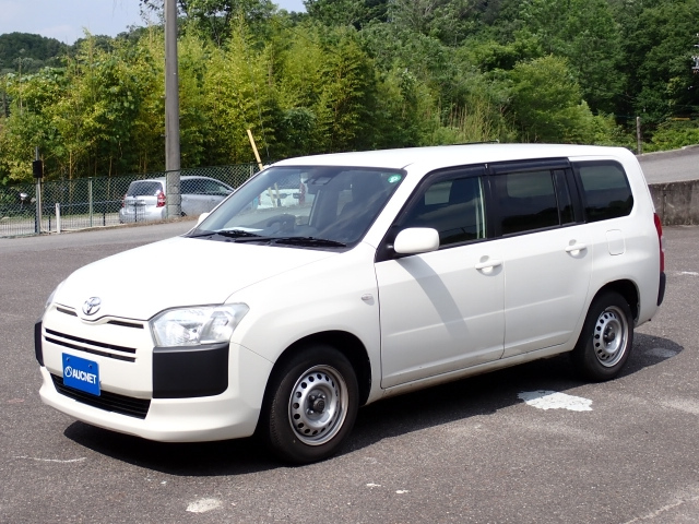 TOYOTA PROBOX 2018