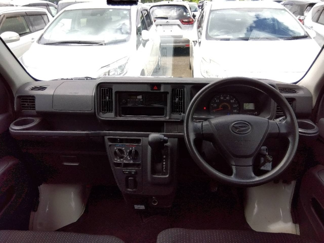 DAIHATSU HIJET VAN 2020