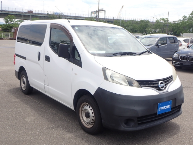 NISSAN NV200 2016