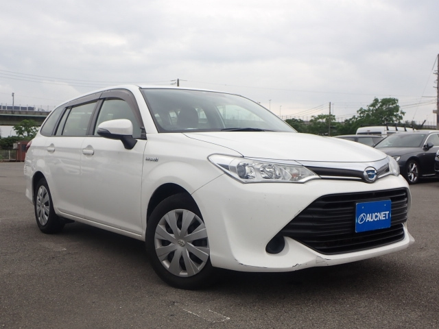 TOYOTA COROLLA FIELDER 2016