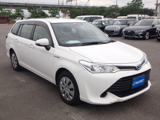 TOYOTA COROLLA FIELDER 2016