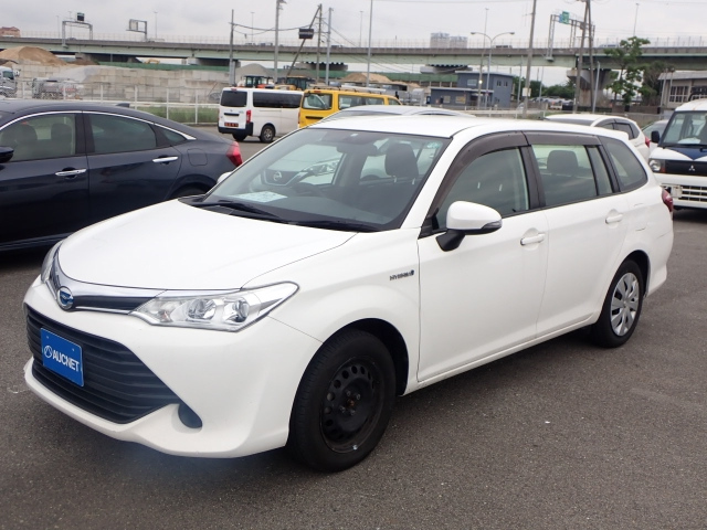 TOYOTA COROLLA FIELDER 2016