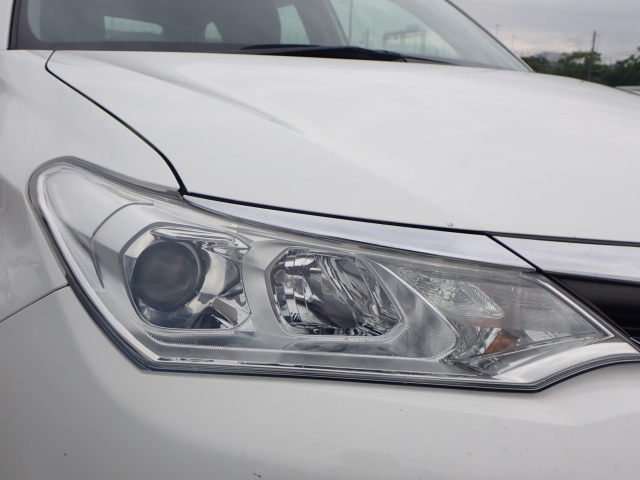 TOYOTA COROLLA FIELDER 2016