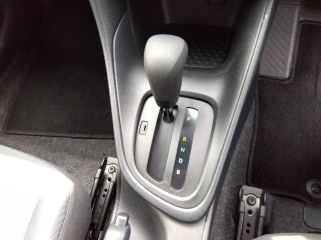 TOYOTA YARIS 2023