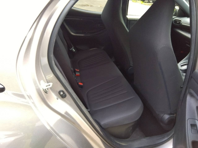 TOYOTA YARIS 2023
