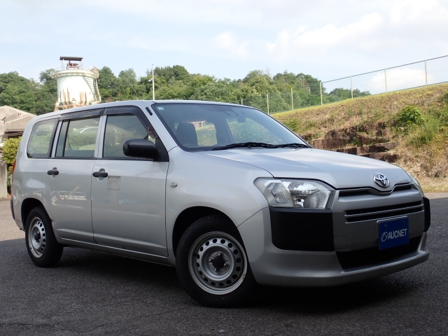 TOYOTA PROBOX 2017