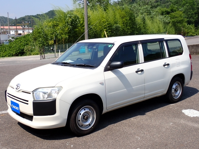 TOYOTA PROBOX 2017