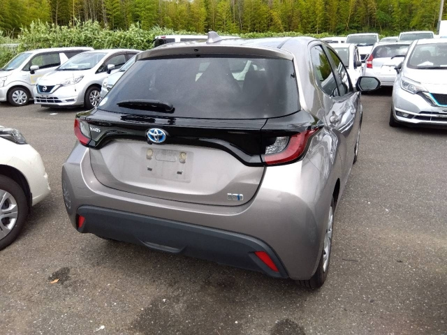 TOYOTA YARIS 2023