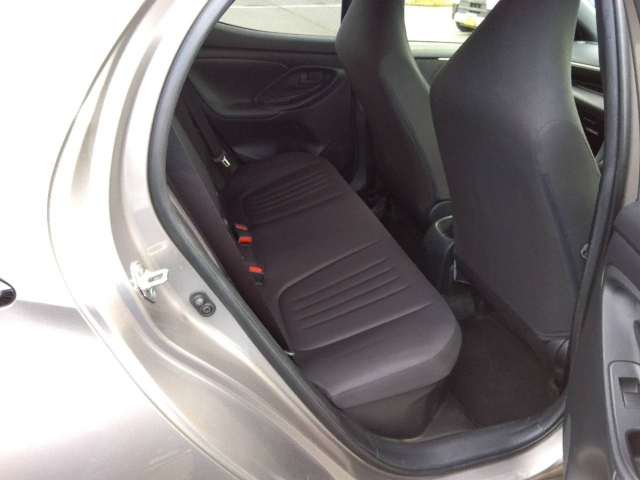 TOYOTA YARIS 2023