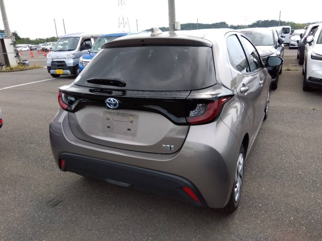 TOYOTA YARIS 2023