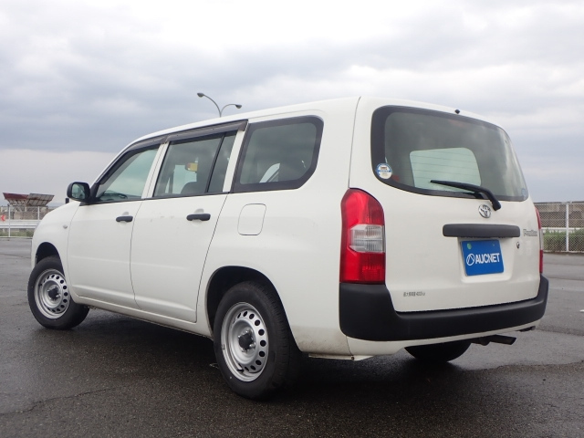 TOYOTA PROBOX 2019