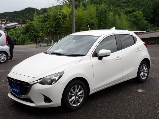 MAZDA DEMIO 2020