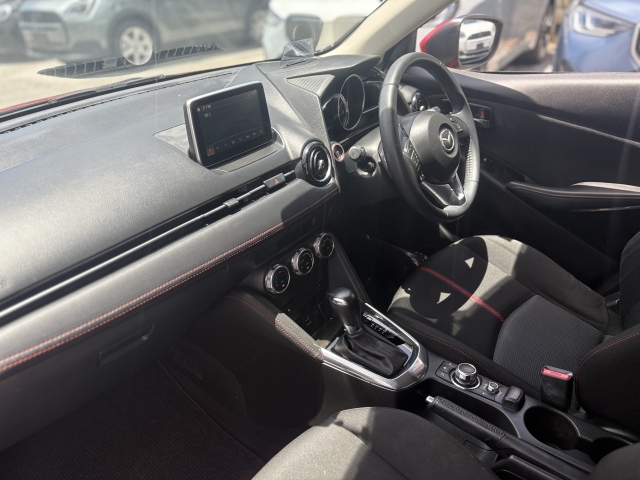 MAZDA DEMIO 2015
