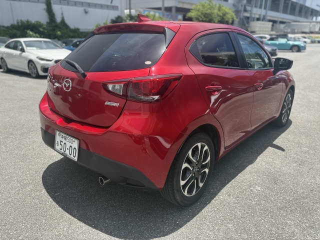 MAZDA DEMIO 2015