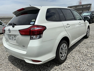 TOYOTA COROLLA FIELDER 2019