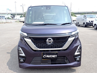 NISSAN ROOX 2021