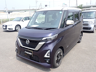 NISSAN ROOX 2021