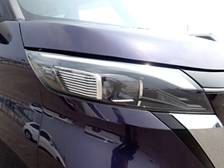 NISSAN ROOX 2021