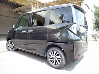 TOYOTA ROOMY 2025