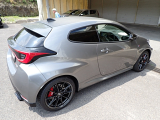 TOYOTA YARIS 2025
