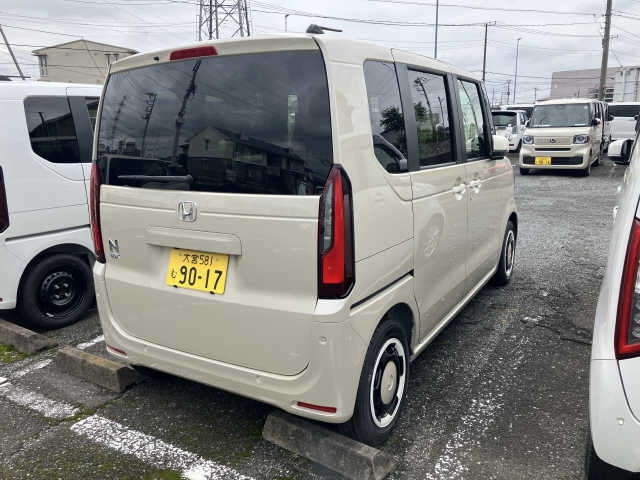 HONDA N BOX 2025