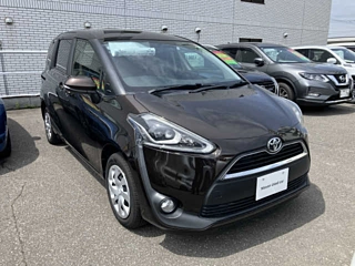 TOYOTA SIENTA 2016