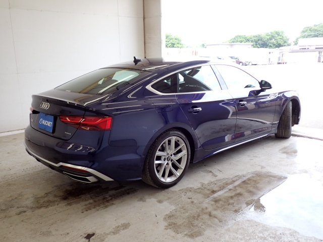 AUDI A5 2022