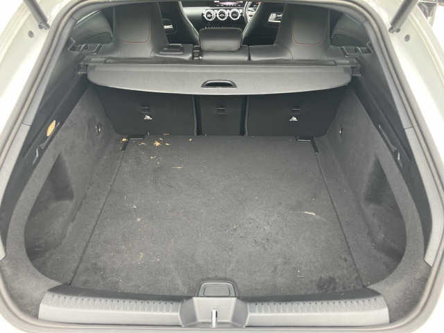 MERCEDES BENZ CLA CLASS 2024