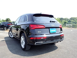 Заказать AUDI Q5