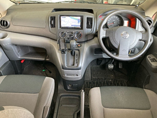 NISSAN NV200 2019
