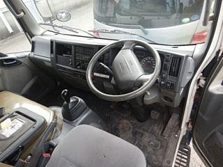 ISUZU ELF 2013