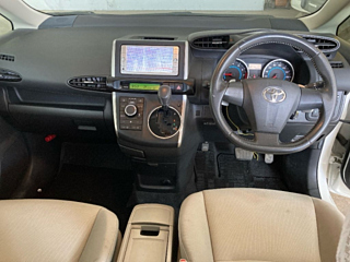 TOYOTA WISH 2009