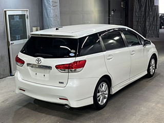 TOYOTA WISH 2009
