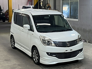 SUZUKI SOLIO 2012