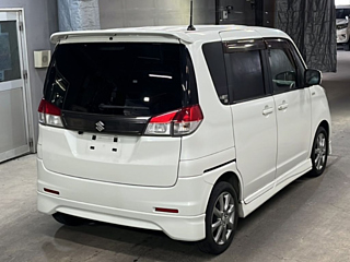 SUZUKI SOLIO 2012