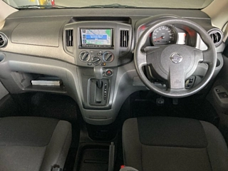 NISSAN NV200 2020