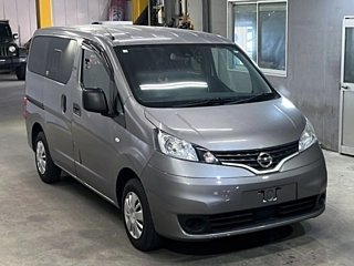NISSAN NV200 2020