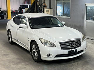 NISSAN FUGA 2012