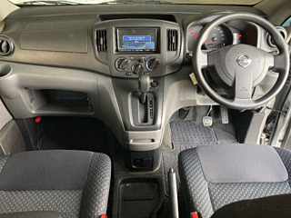 NISSAN NV200 2020