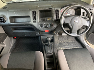 NISSAN AD 2020