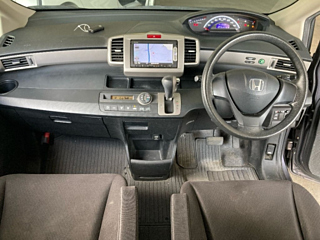 HONDA FREED 2013
