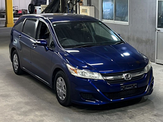 HONDA STREAM 2011