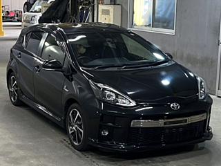 TOYOTA AQUA 2020