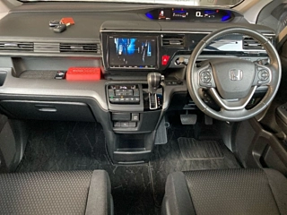 HONDA STEP WAGON 2018