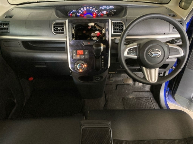 DAIHATSU TANTO 2016